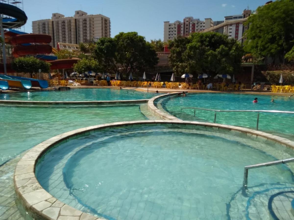 Piazza Diroma Vila Caldas Novas Exterior foto
